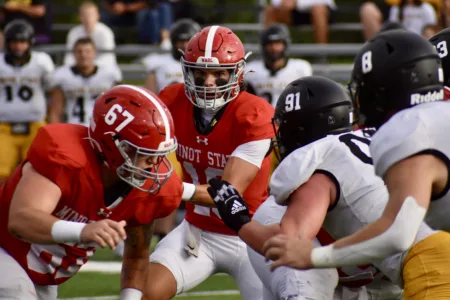 Lundeen rushes for three touchdowns in Beavers first road game